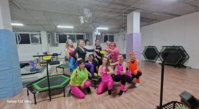 С праздником 8 Марта, дорогие!